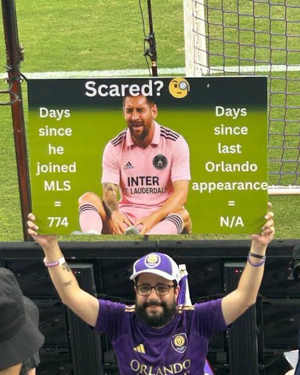 عمرو tweet media