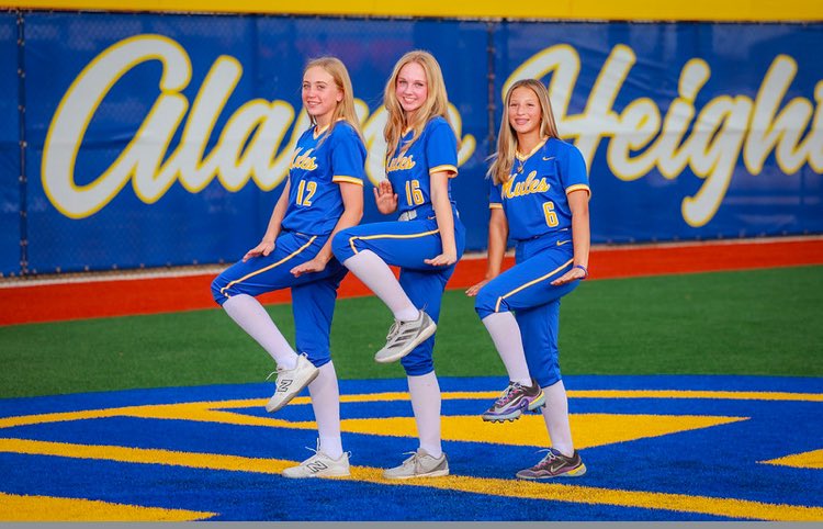 AHHS Softball tweet media