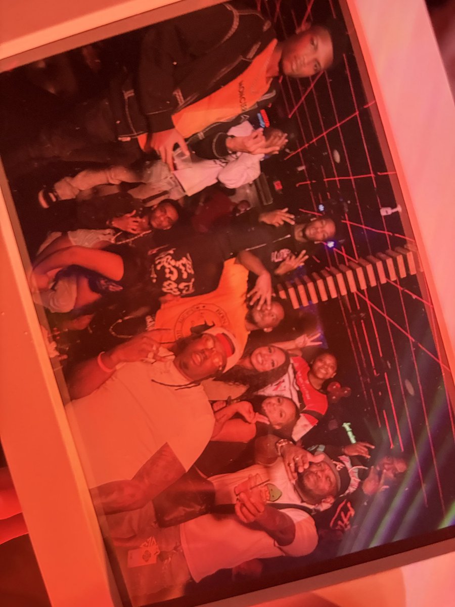 1FS555's tweet image. Happy Birthday To Me #0301 #WWE #4DF THANK GOD FOR ANOTHER YEAR 26 YEARS YOUNG