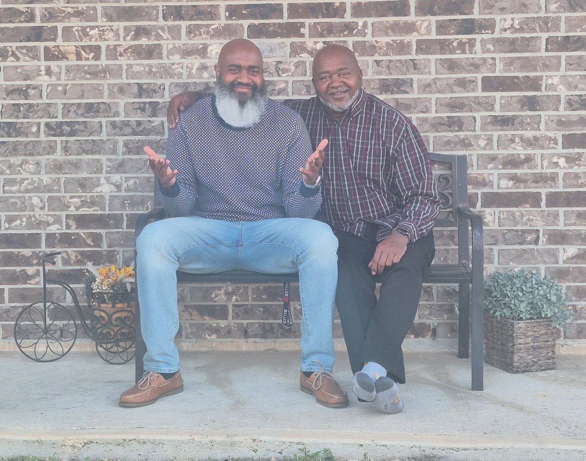 Coach Marks tweet media