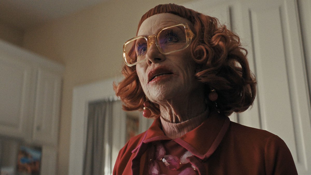 Amy Madigan gana Mejor Actriz de Reparto por 'Weapons' en los #ActorAwards