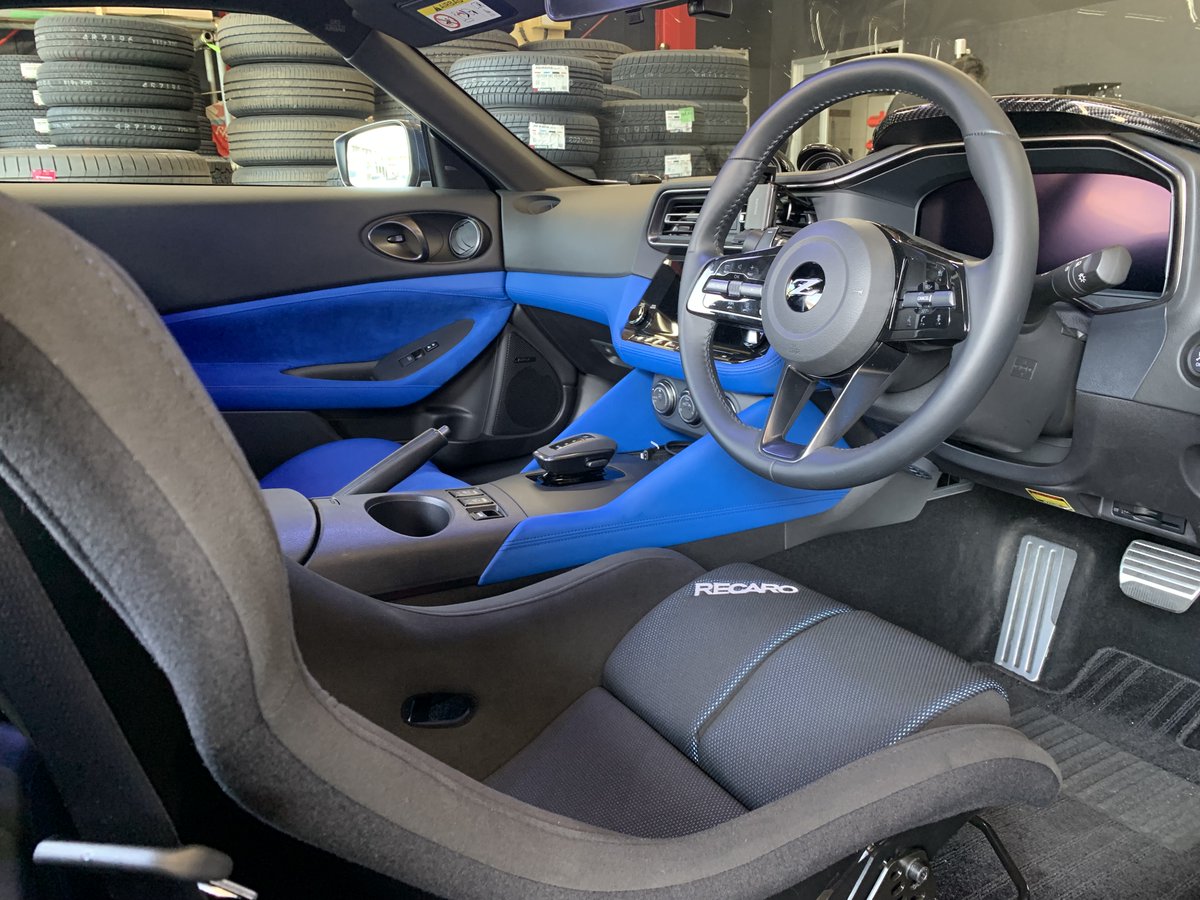 RZ34フェアレディZにお取付けでした！！ レカロのフルバケットシート