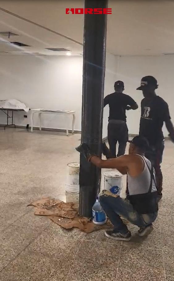 Horse Construction tweet media