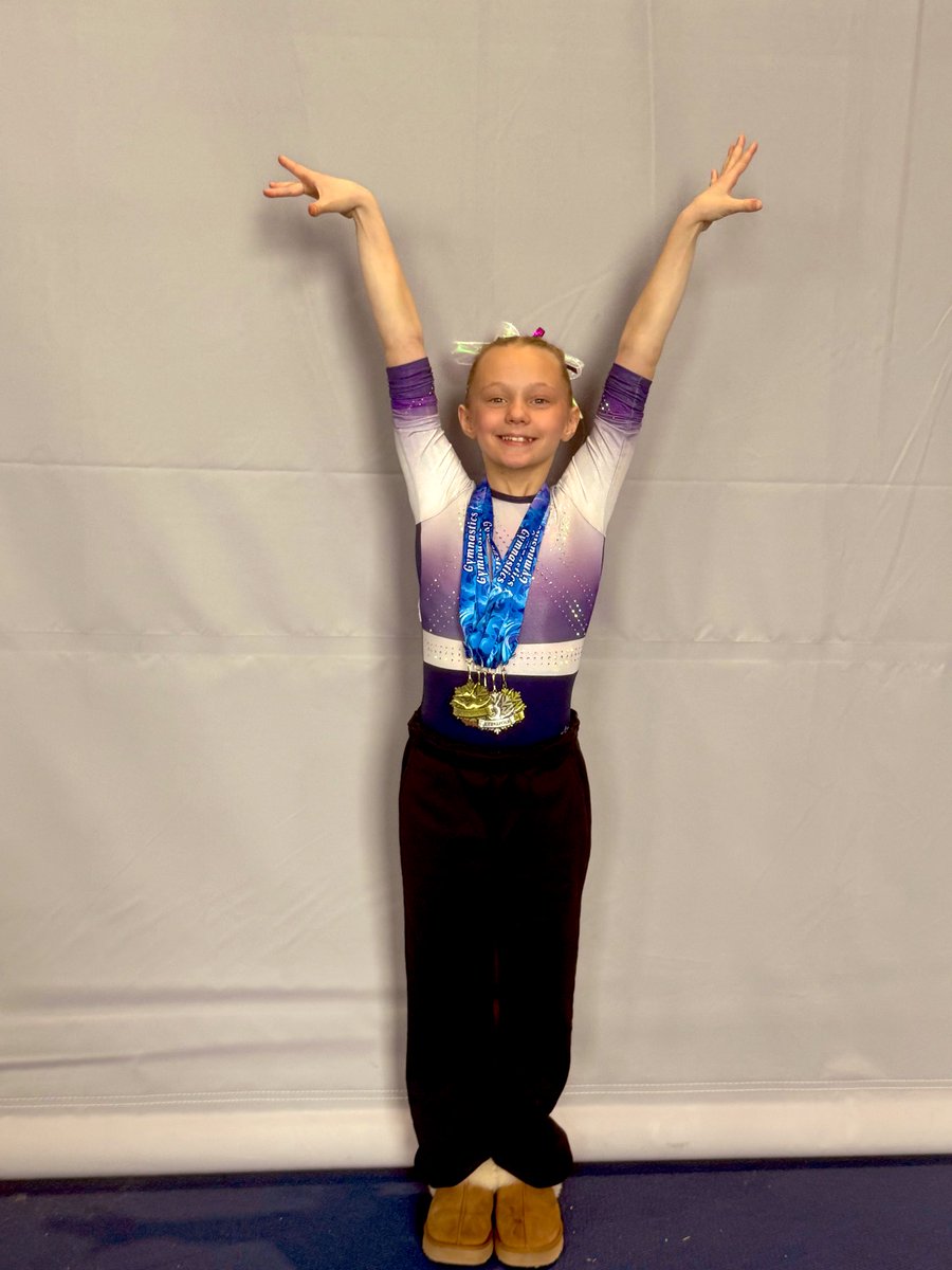 Fun, successful weekend at the Burdorf House! They are having an absolute blast in this sport and looking forward to getting after it in the gym this week! 💜