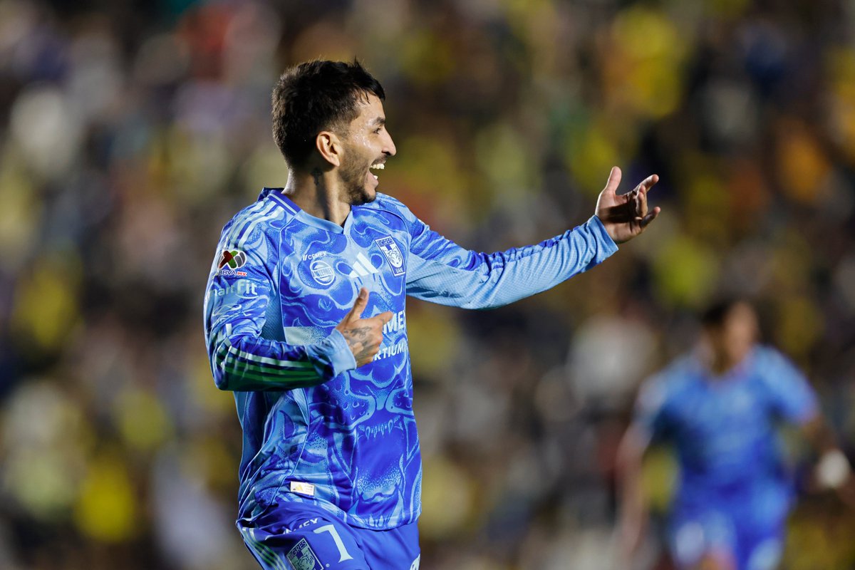 Ángel Correa juega con esa alegría y gusto como si estuviera en el barrio jugando con sus pibes. Me alegra que vaya recuperando su nivel y se esté reencontrando con el gol.
