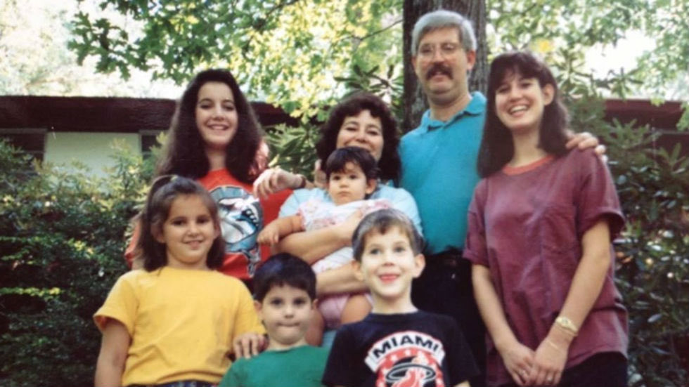 Charlotte W. Nazarian tweet media