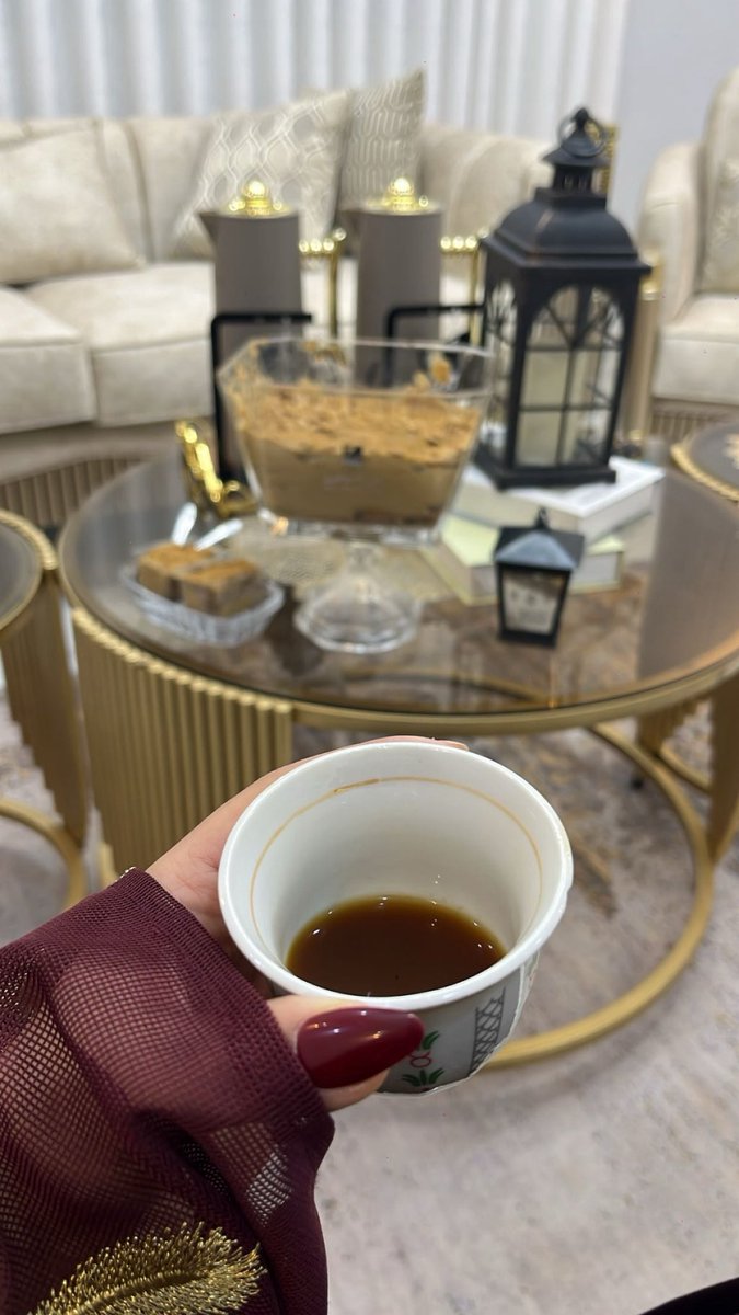 raghaadd03's tweet photo. اللهم اجعلنا ممن أطاعك فأحببتـه 
وتوكـــــل عليك فكفيته وأستغفرك
فغفرت له وسألك فأعطيـــــــــــته 
واسـتـجــــــــــار بك فأجرته🤍🌙. https://t.co/XSHfu3ifNA