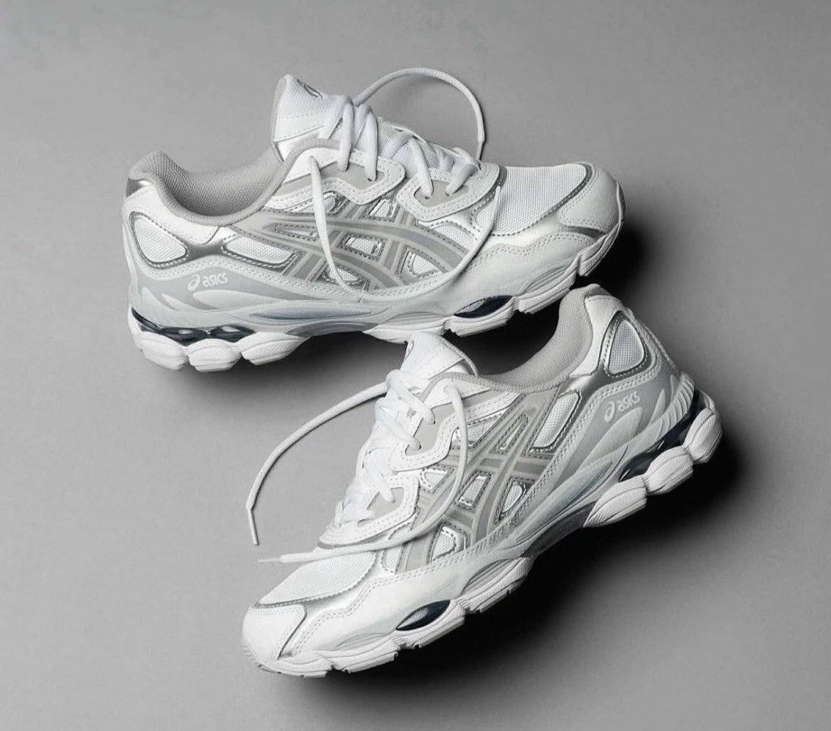 DayDreamKicks's tweet photo. ASICS GEL-NYC ‘Snow White’❄️ https://t.co/IkgIL7dHwP