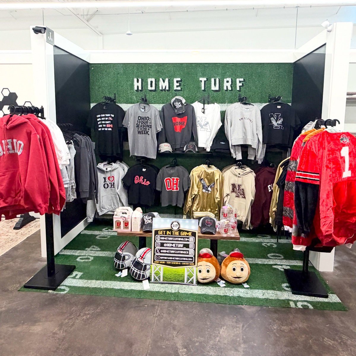 HomeTurf tweet media