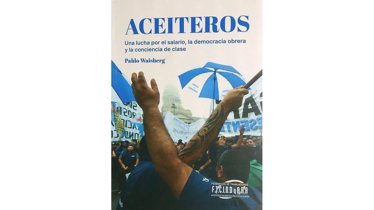 SilMercado's tweet photo. Cuando uno pierde la fe en los sindicatos y sus dirigentes, te enteras de la nobleza de los aceiteros y volves a creer. A las 20 x @Laoncediez en #OperacionMasacre entrevistamos a @p_waisberg #Programon https://t.co/tvSPlSSTEr