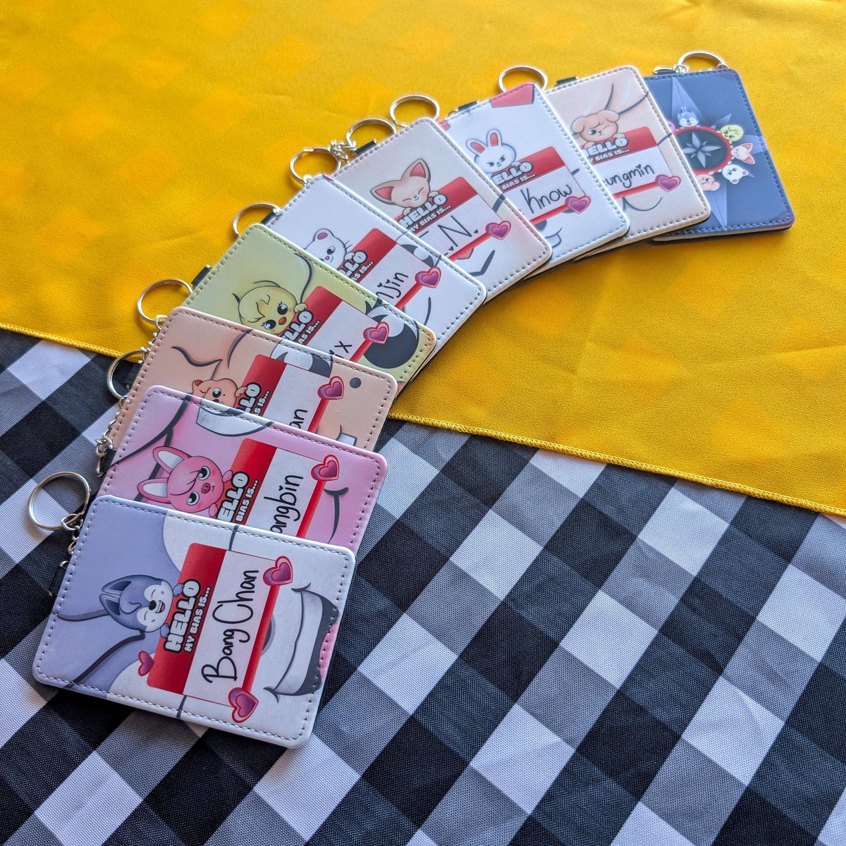 LeSaltyOnion's tweet image. After an insanely popular demand, the Stray Kids Photocard holders are officially available online! Perfect time to grab yours and show off your bias! 💚
#doit #straykids #straykidsedit #bangchan #kpop