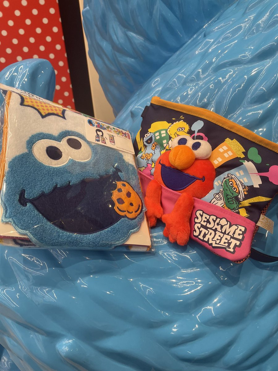 これだけすぐ買った❤️💙 #USJファン