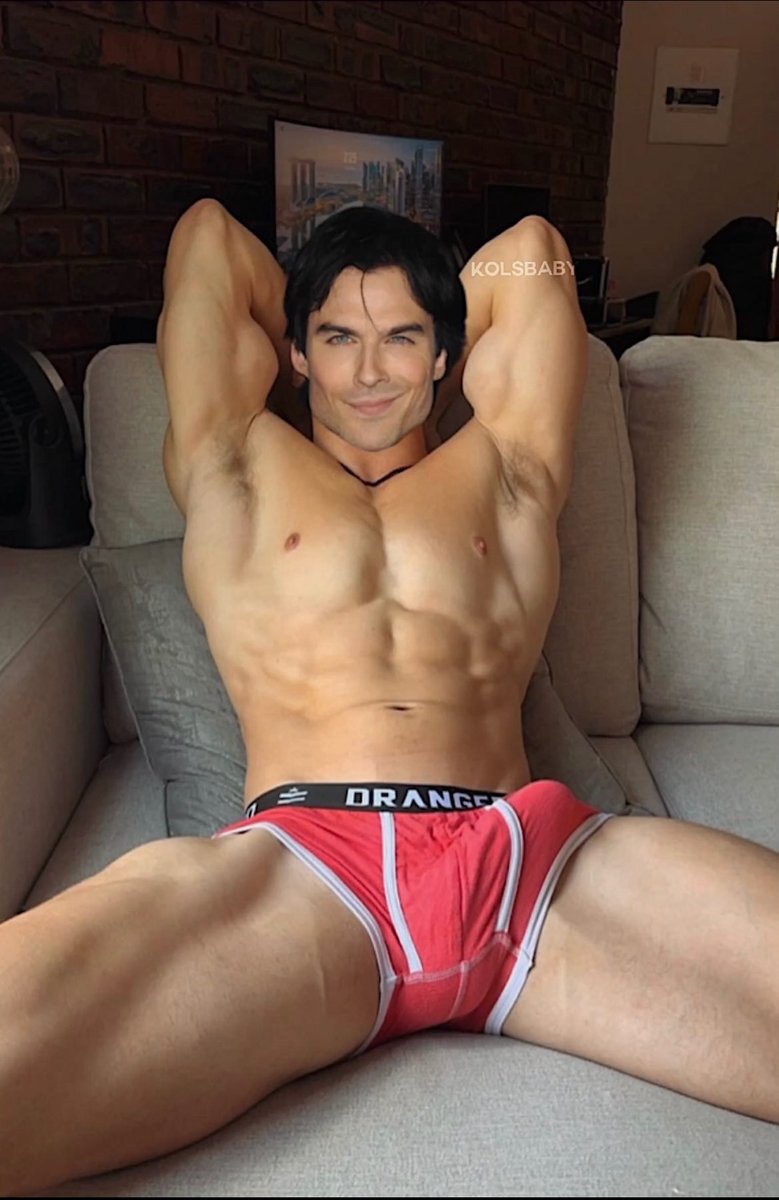 Damon tweet media