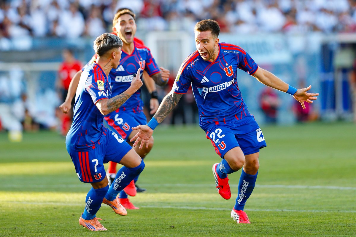 ¡VAMOS MATÍAS! 🤘🏼🔵🔴

#ColoColo 0️⃣-1️⃣ #UdeChile
#VamosLaU🔵🔴