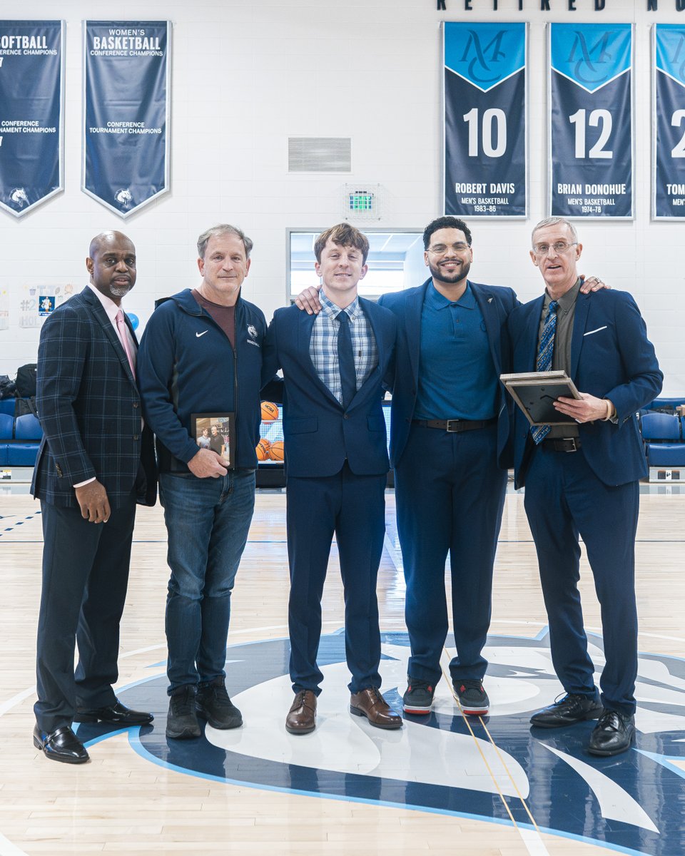 MercyMavericks's tweet photo. Yesterday, we celebrated @mercyumbb senior TJ Holloway and senior and student assistant coach Thomas Mandell. Thank you for all you have done for the program! https://t.co/He9UWQTUK9