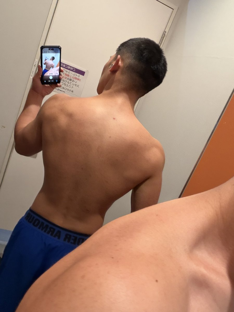 東のパンツ(別名:パンまこ) tweet media