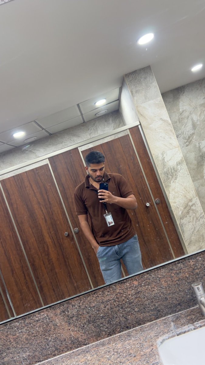 daddys___son's tweet photo. Februaryyyyyyy https://t.co/6w0kOhyzL7