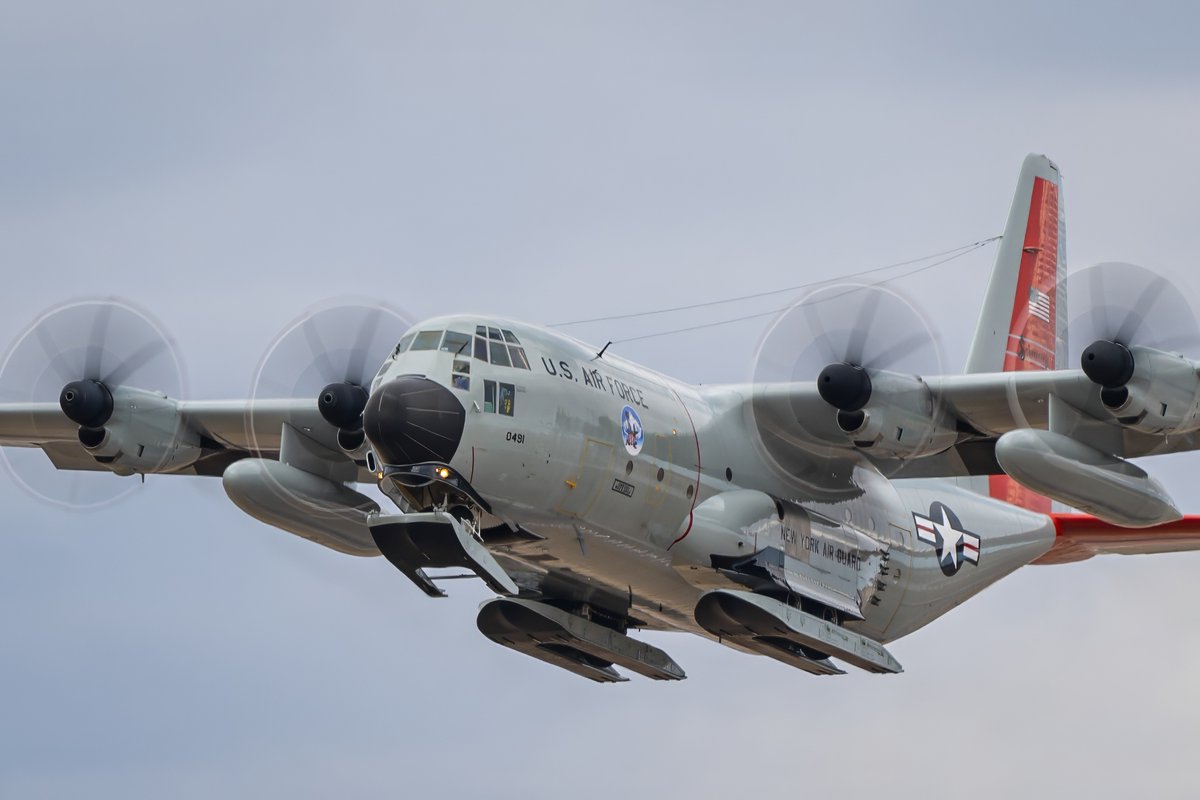 GDevore Photos tweet media