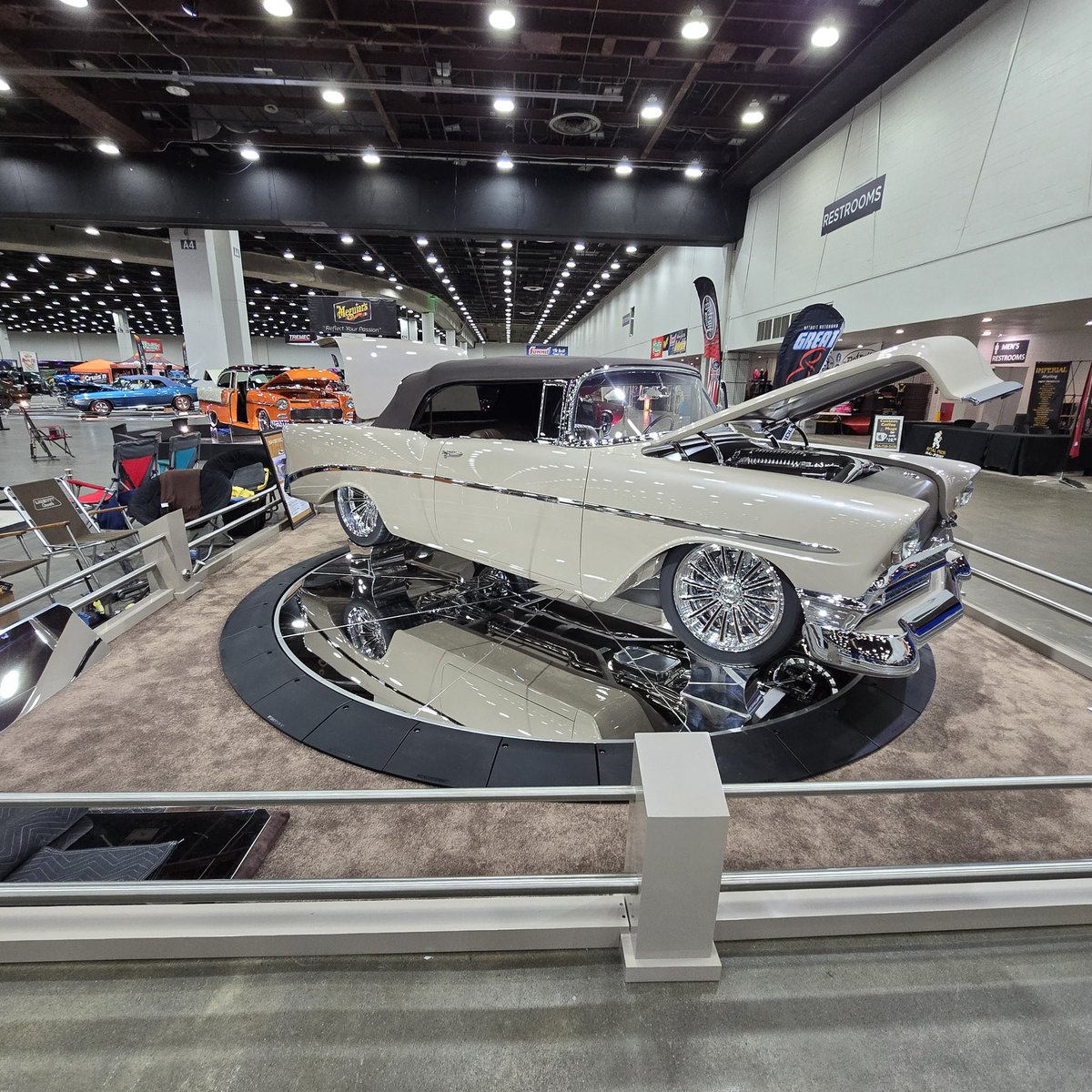 speedkinghotrod's tweet photo. Say hello to the 2026 Ridler Winner at the 73rd Detroit Autorama!
The 1956 Chevy Belair owned by Rex Satterfield from Russellville, TX!
Congratulations to Rex and everyone involved in this build!
#2026ridlerwinner
#detroitautorama2026
#Great8 
#1956chevybelair
#speedkingmagazine https://t.co/hJm6ZREYU5