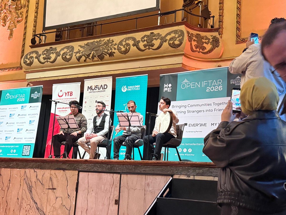 UK_UID's tweet photo. UID UK adına STK’larla İlişkiler Başkanımız Çetin Ersoy, Shoreditch Town Hall’da düzenlenen Open Iftar 2026 programına katıldı. YTB, MÜSİAD ve Yunus Emre Enstitüsü sponsorluğundaki iftarda kıymetli temsilcilerle bir araya geldik. #UIDUK #OpenIftar2026 https://t.co/dEHbGBc71y
