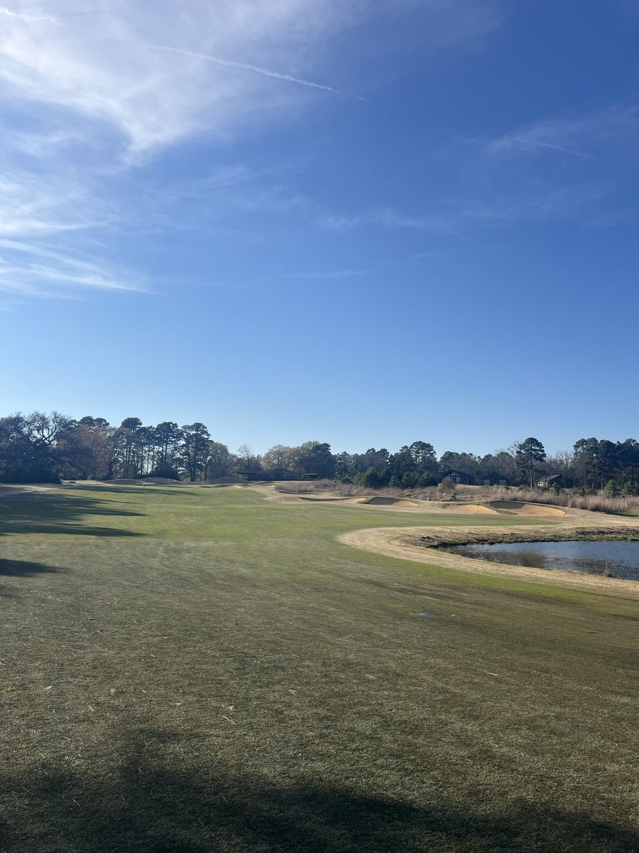 SungjaeBurner's tweet image. Pine Dunes Resort. 

Texas #1 Public Golf Course. Greens are in great condition. Back 9 is peak. Tough course that tests you off the tee.