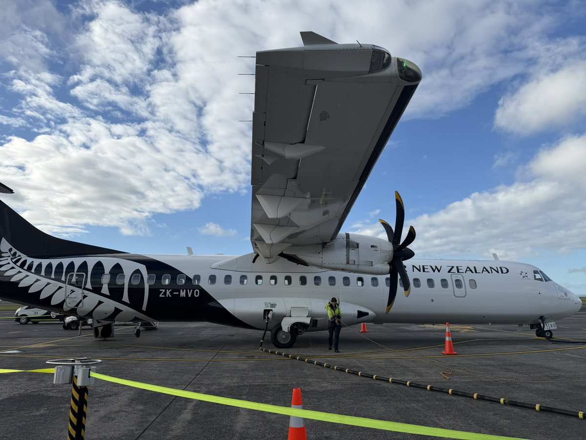 PC Builder tweet media