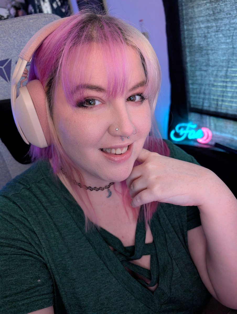 FaeKiity😘 tweet media