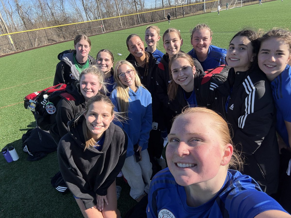 Beadling2009GA's tweet photo. 6️⃣ point weekends are our favorite weekends!

Great job, ladies! 

@GAcademyLeague @BeadlingSoccer https://t.co/YK5qzFO8RY