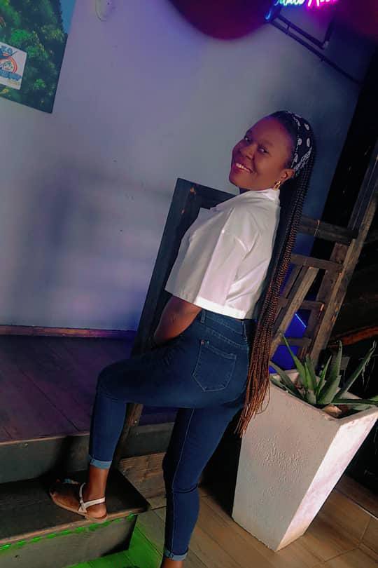 FanmOkap4Ever's tweet photo. #CAPREINE 💙🤍💙♒♒🤍💙🥂🍹🍾🤍
C'était mon mois 🥂♒❤ https://t.co/EHgx6Umbbm