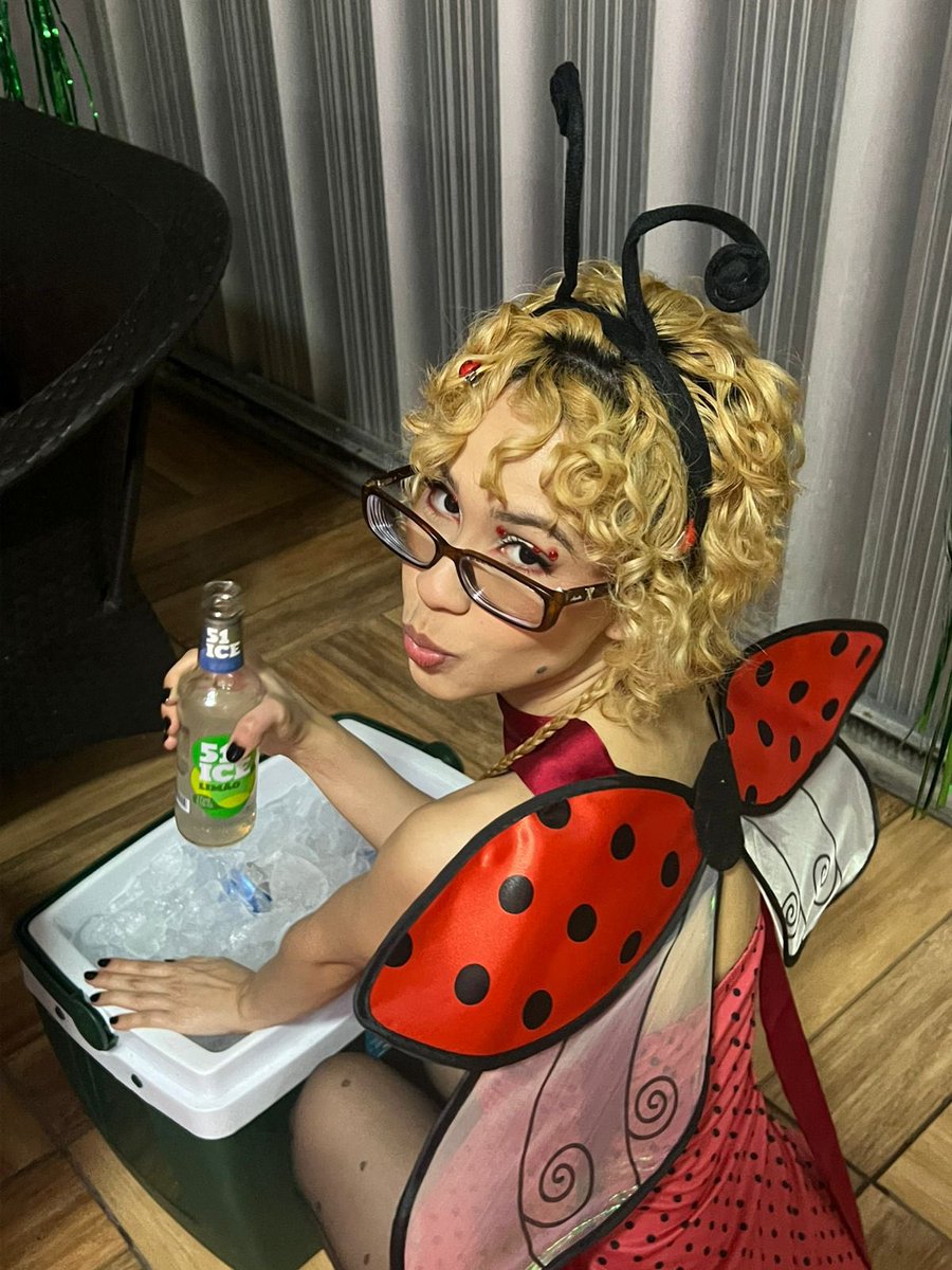 coca ks ï๑ tweet media