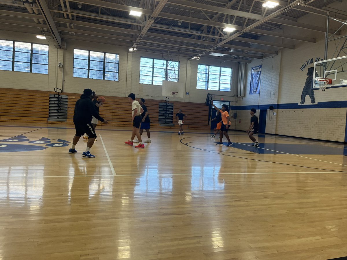 bolton_bears_bb's tweet photo. Open runs on a Sunday afternoon. #BoltonBuilt https://t.co/z0FLNqDZlG
