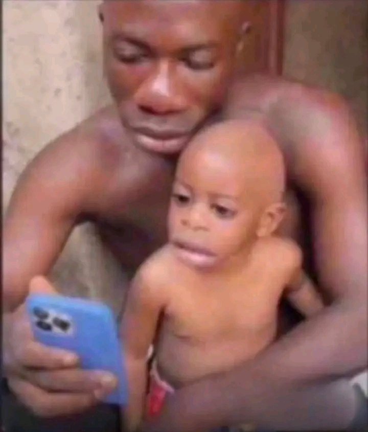 Just dey follow, like, retweet, comment