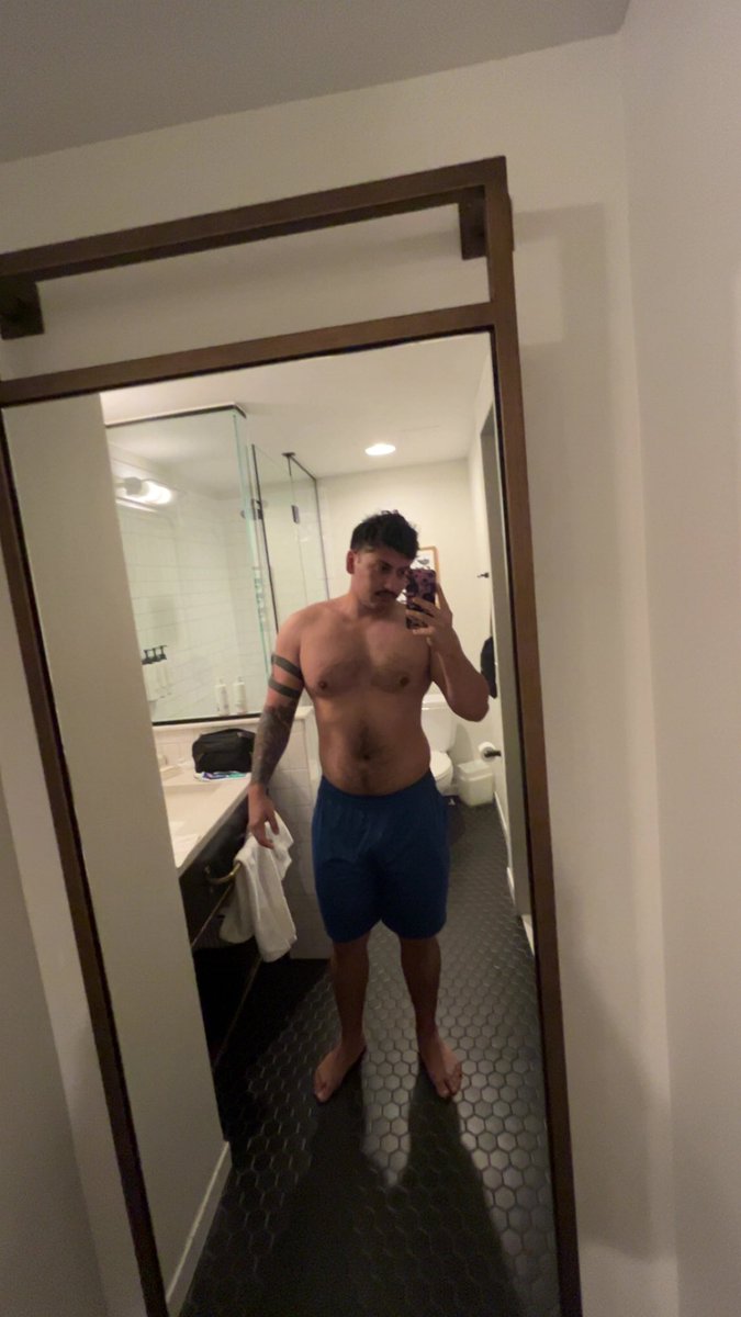 Big rat who makes all the rules tweet media