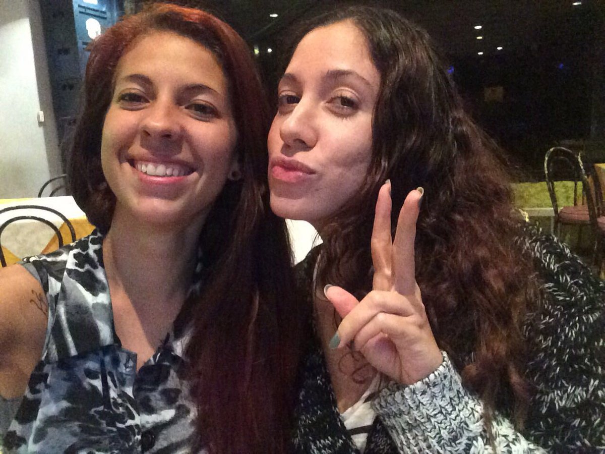 Feliz cumpleaños a la que será por siempre mi esposa de tesis. Nos quitaron los derechos de autor, pero jamás nos quitarán el amor que le/nos dedicamos. Te extraño. <a href="/chocolatebitter/">Chocolate de La Guaira.</a>