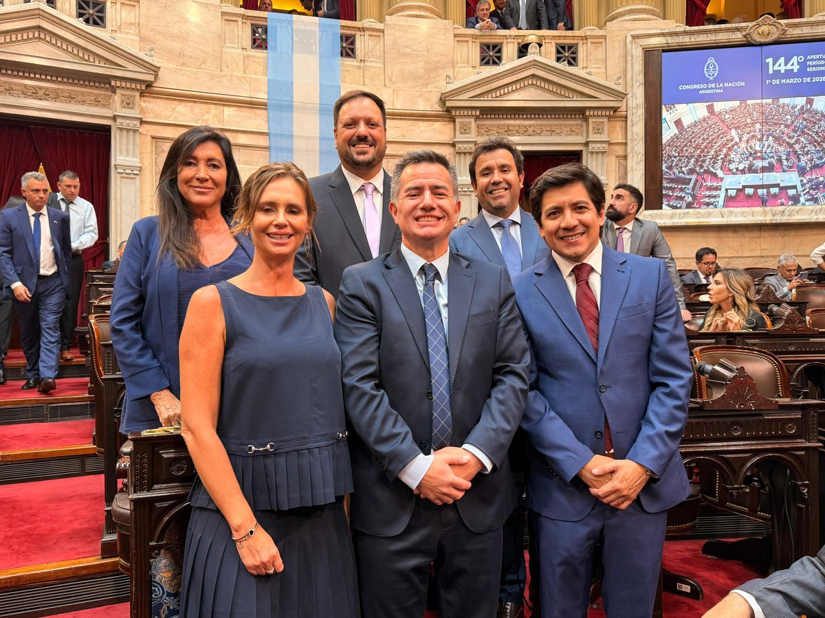 Con los leones de Córdoba. Listos para recibir a <a href="/JMilei/">Javier Milei</a>