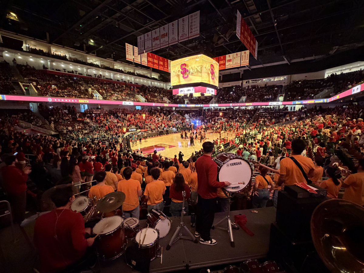 USC Trojan Marching Band tweet media