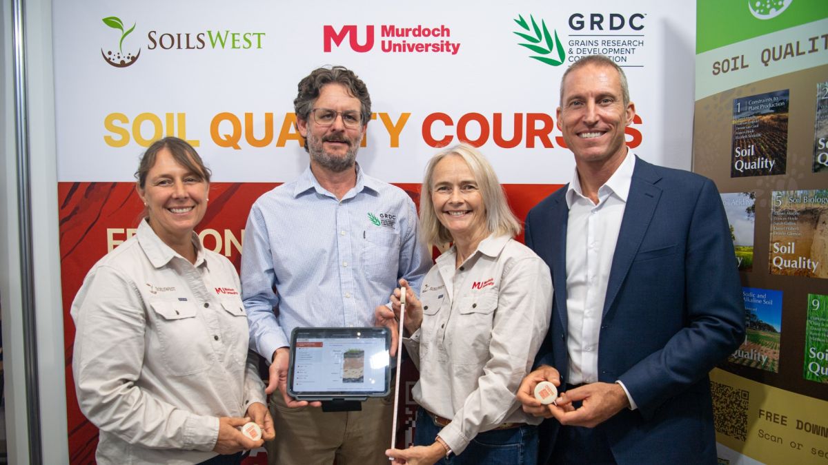 theGRDC's tweet photo. Free soil and plant nutrition training is now available.

Delivered by @SoilsWest at @murdochuni in partnership with GRDC, the Soil Quality Courses provide practical, research-backed learning for growers and advisers.

Learn more: https://t.co/lJpR0YepQE

#GRDC #SoilQuality https://t.co/wmpn2GBNy6
