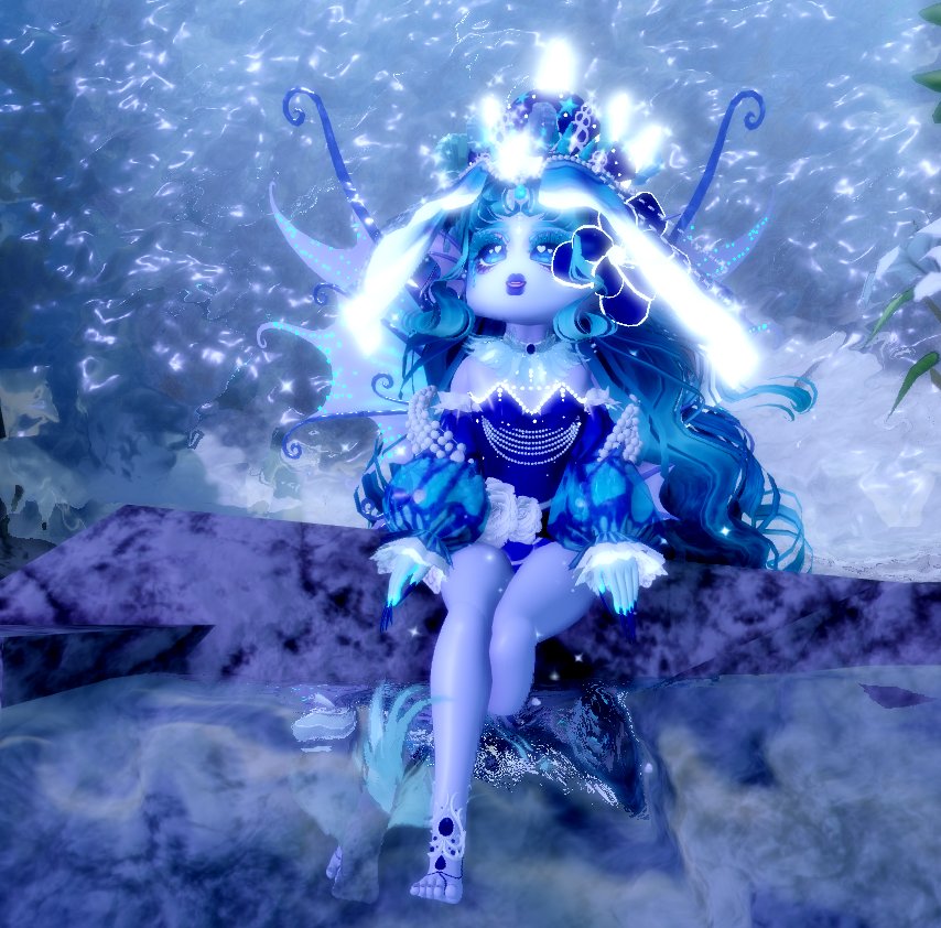 PhonenyxE07's tweet image. ★Royale High 6 Elements 6 Fairies Challenge★

I just wanted to have fun one day, and this actually challenged me and was very fun to do! 💅

Ice Fairy ★ Light Fairy ★ Water Fae

1/2  #royalehigh #royalehighoutfit