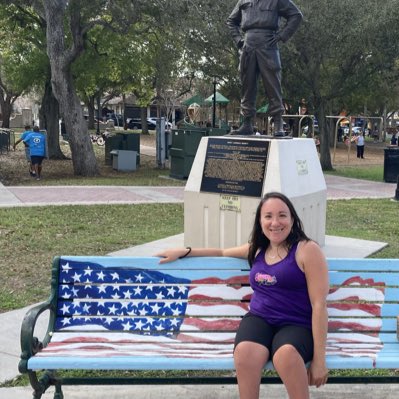 MarissaMeleske's tweet image. #NewProfilePic #Merica #USA #Freedom #Florida