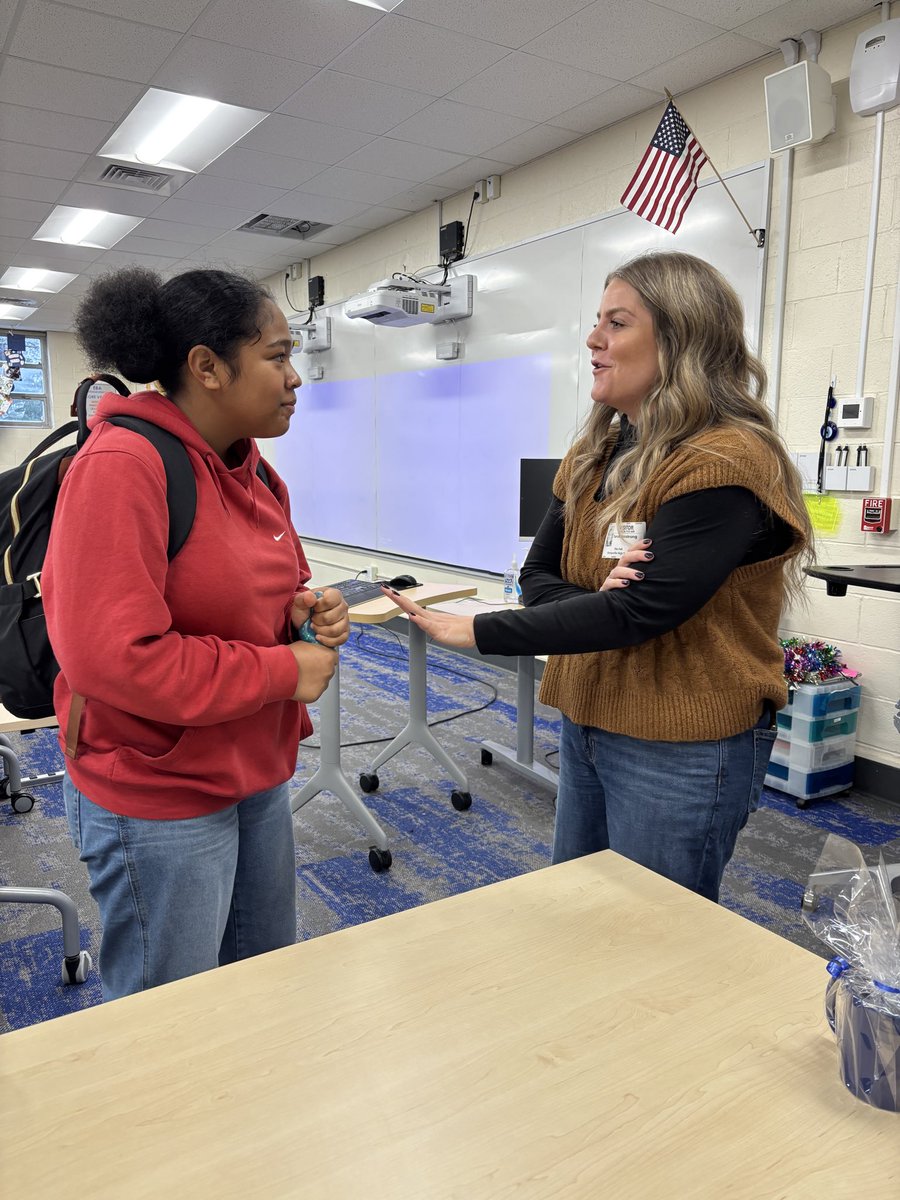 KempsAcademy's tweet photo. Students were inspired by our Masterclass with Rachel Christ and Sarah Armstrong! Different paths, one message: GRIT. Stay curious, keep learning, start anywhere, and trust the journey. Growth happens in the challenge. πͺβ¨ #ebaproud https://t.co/isbUSySYTt