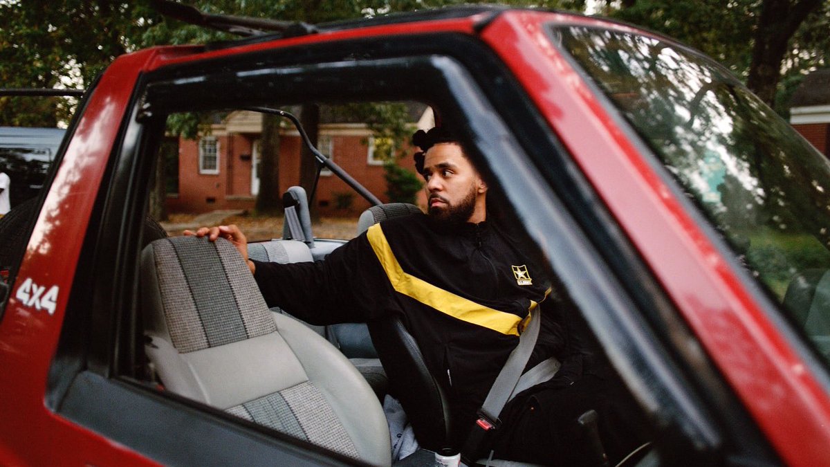 coleworldcharts's tweet photo. J. Cole received 659.5 million streams for the month of February. https://t.co/KjMvVCH4jQ