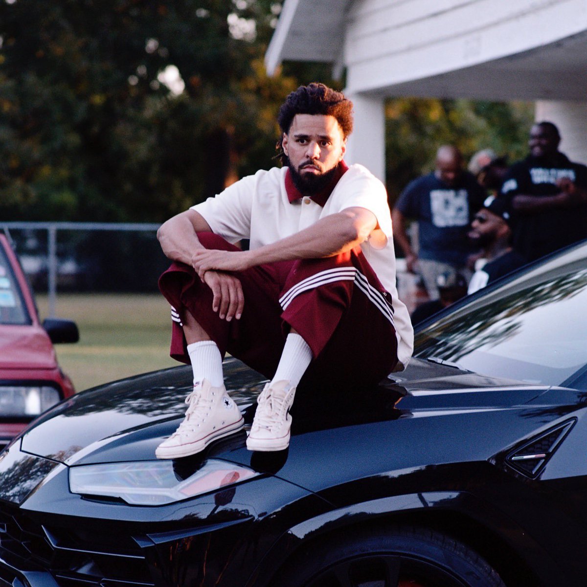 coleworldcharts's tweet photo. J. Cole received 659.5 million streams for the month of February. https://t.co/KjMvVCH4jQ