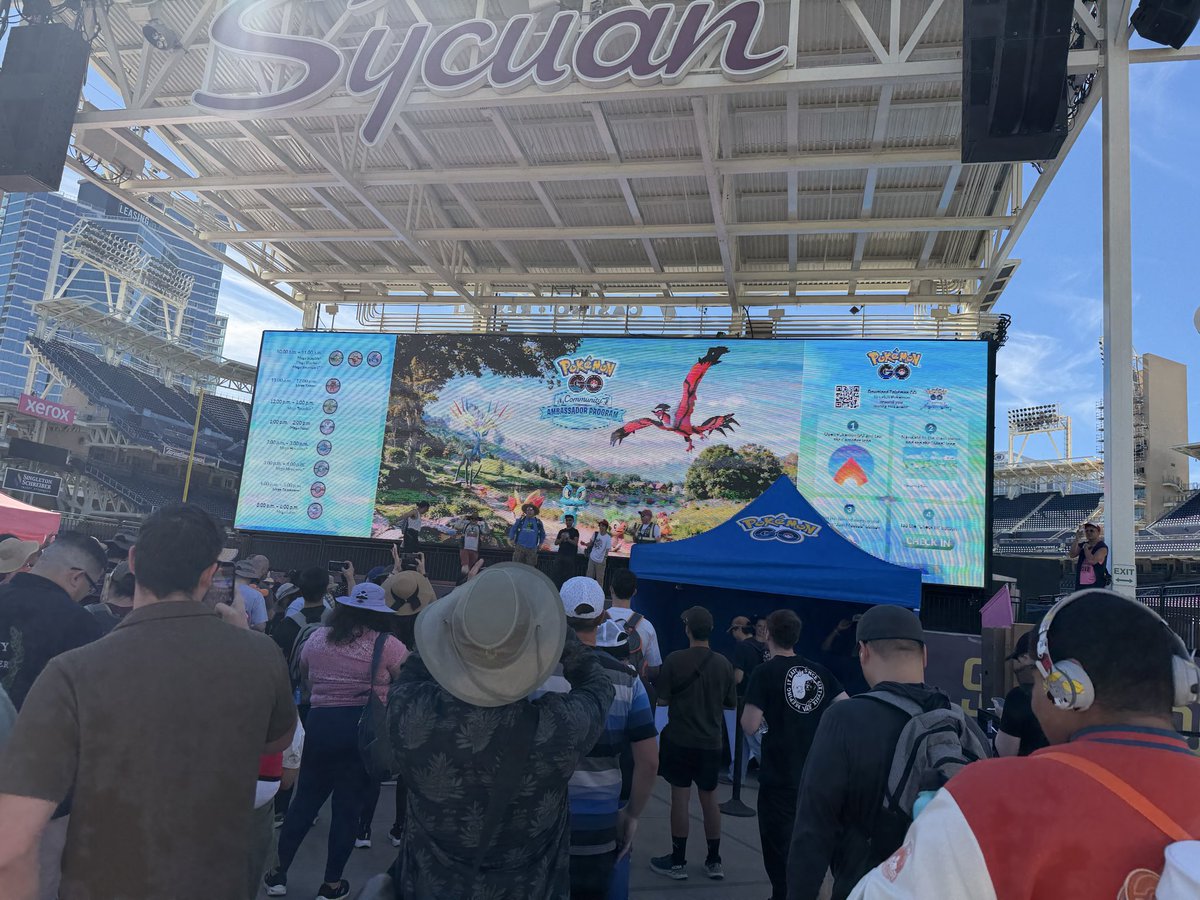 jrpecache✈️GoFestCHI tweet media