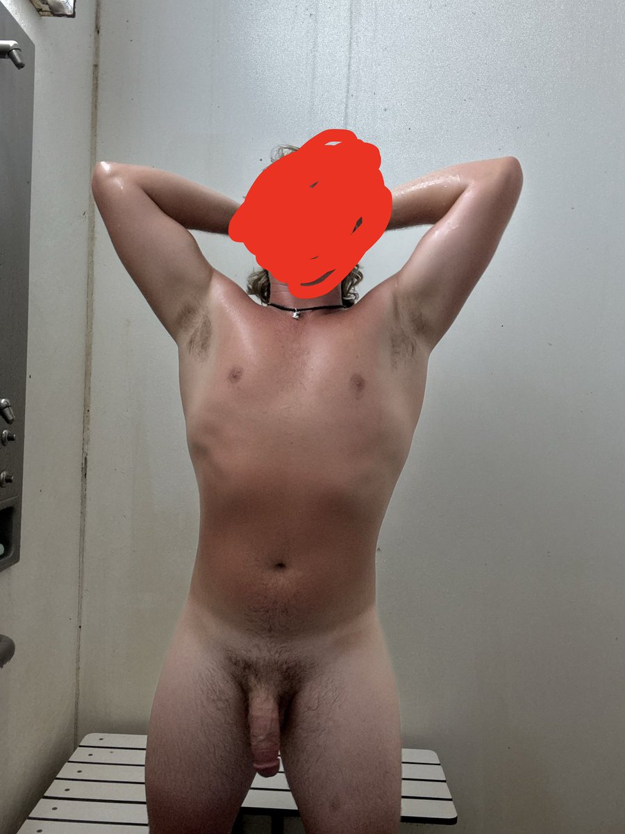 JohnSmithqlpe's tweet photo. I’m bi who wants to fuck in beaomont Texas https://t.co/msyIXOhT4Y