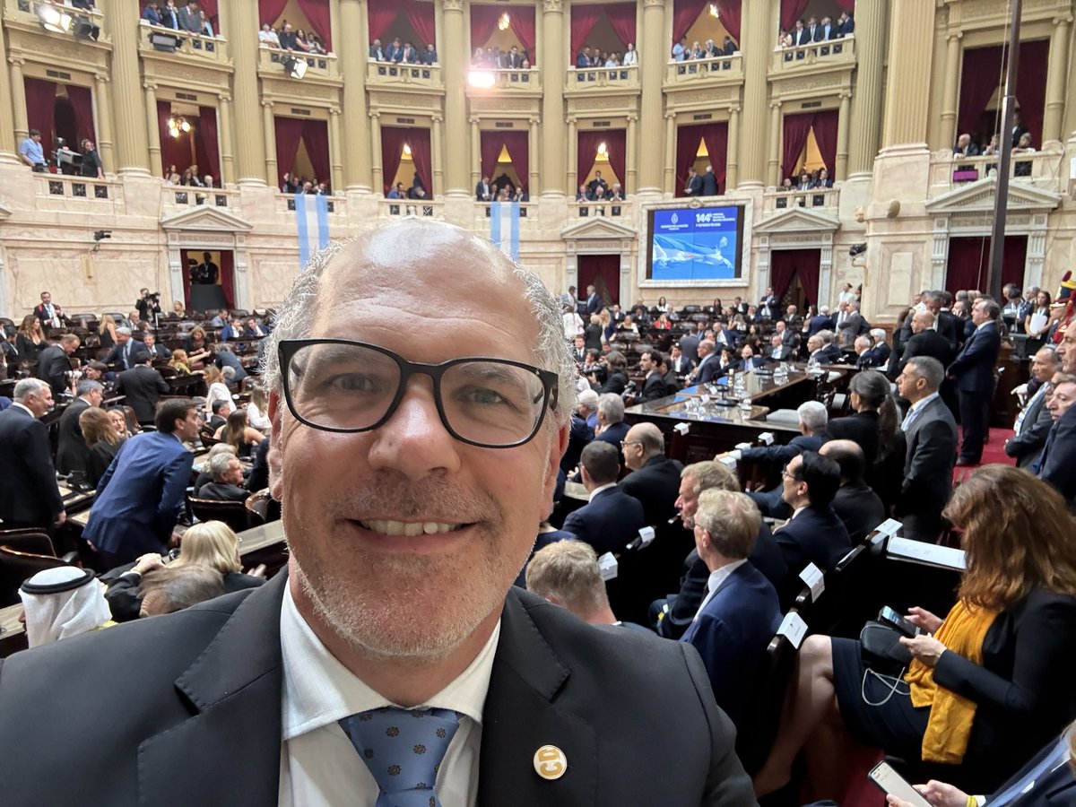 Emocionado de estar en la apertura del período de sesiones ordinarias del Congreso, la institución máxima del Poder Legislativo federal. Con, a las 21:00, un discurso del presidente <a href="/JMilei/">Javier Milei</a>. <a href="/DiputadosAR/">Diputados Argentina</a> <a href="/SenadoArgentina/">Senado Argentina</a>