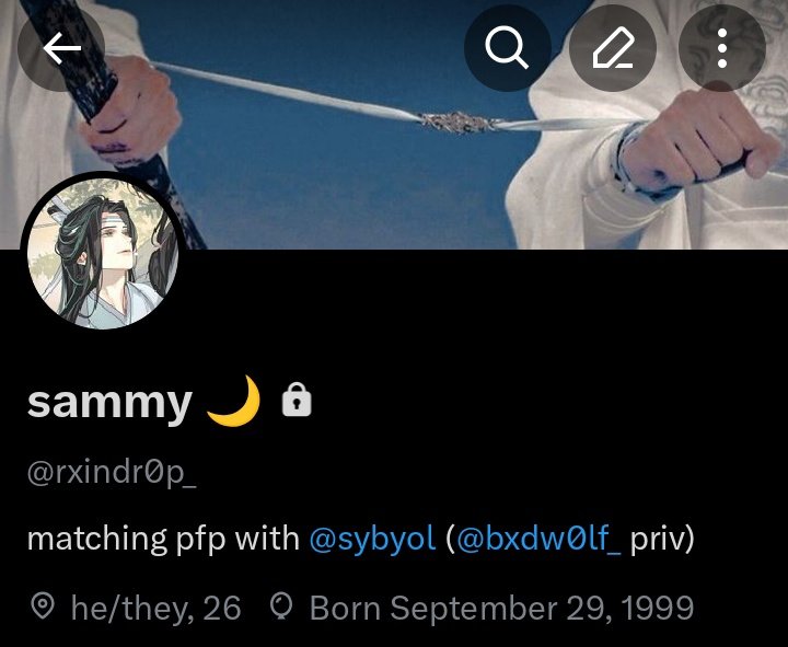 hi I made a priv account, if anyone wants to follow me there too wodjksjd 
(I might be a little bit selective though)