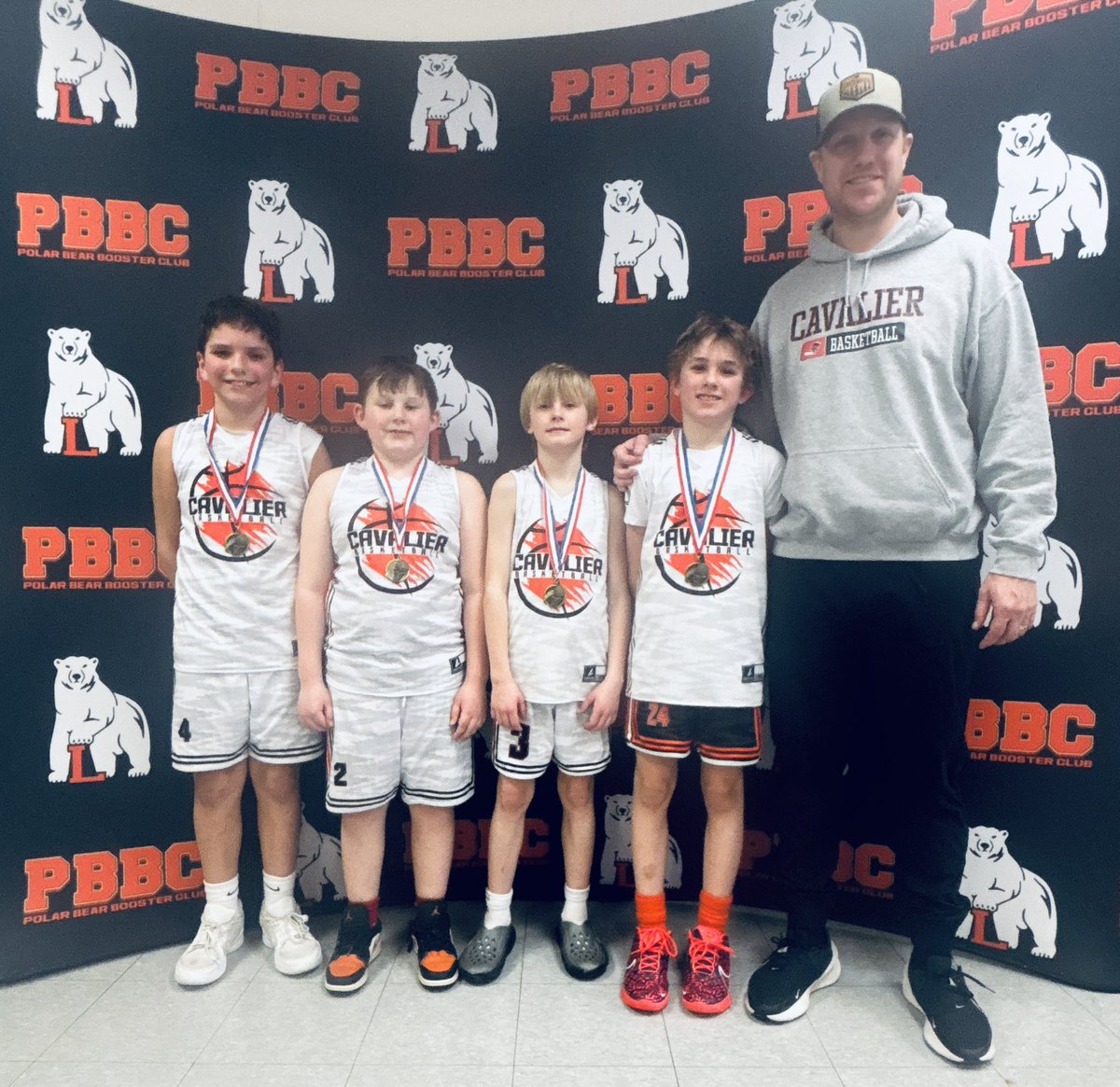 Polar Bear Booster Club tweet media