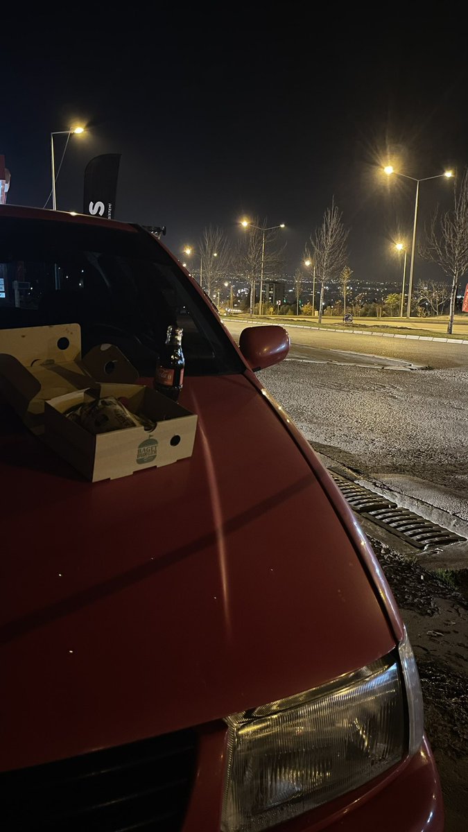 hamilker03's tweet photo. @madeiraaaaaaaaa The bluetooth device is connected succesfuly diyor sıkıntı olur mu https://t.co/2deNbZTpwQ