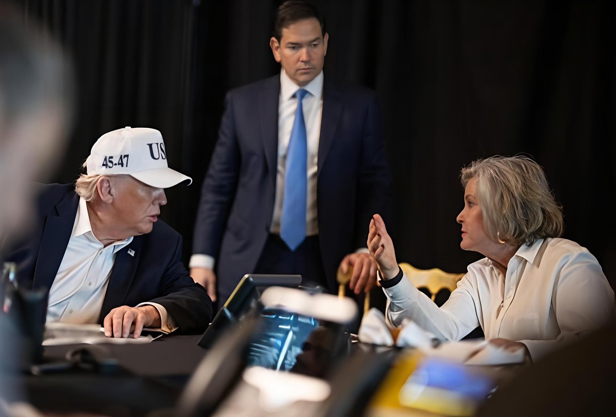 Atacan a traición, golpean con fuerza y asesinan. Luego, sin más ni más, piden tregua, alto el fuego, espíritu de paz. 
"Según el periódico israelí #YediotAharonot, Trump presentó a #Irán una propuesta de alto el fuego, pero #Teherán la rechazó". 
La razón: se agotan las