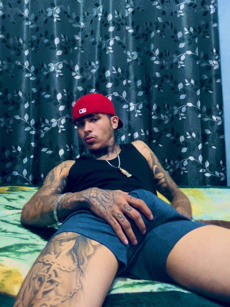 Elzokraa's tweet photo. El insta de este chakalito 🥴🔥
Síguelo y regalito 🥴
https://t.co/mNIIMEYbxf https://t.co/mzIr0K24FJ